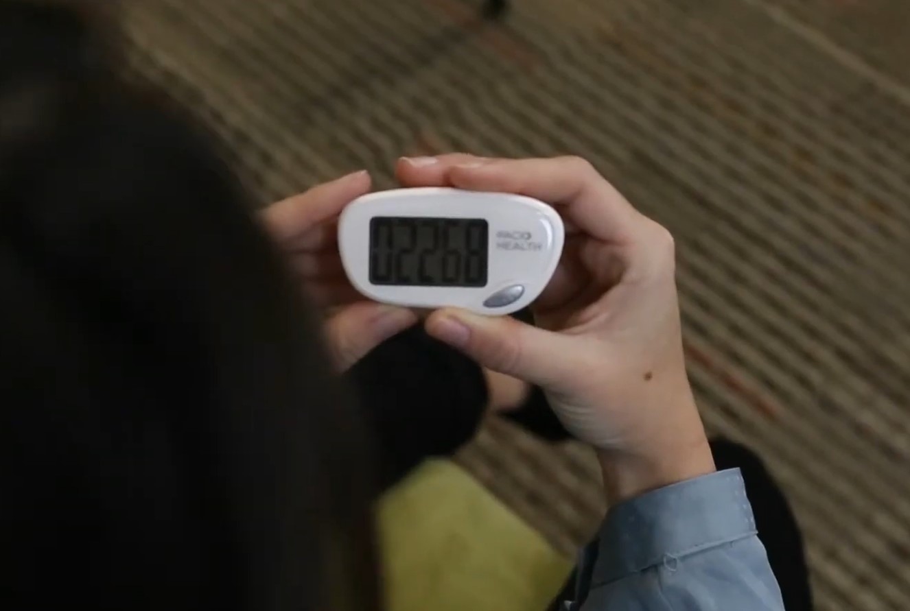 How Does a Pedometer Help People Reach Their Fitness Goals? Discover the Impact!